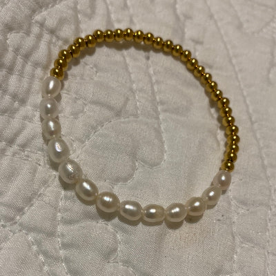 Gold Multi Pearl Bracelet