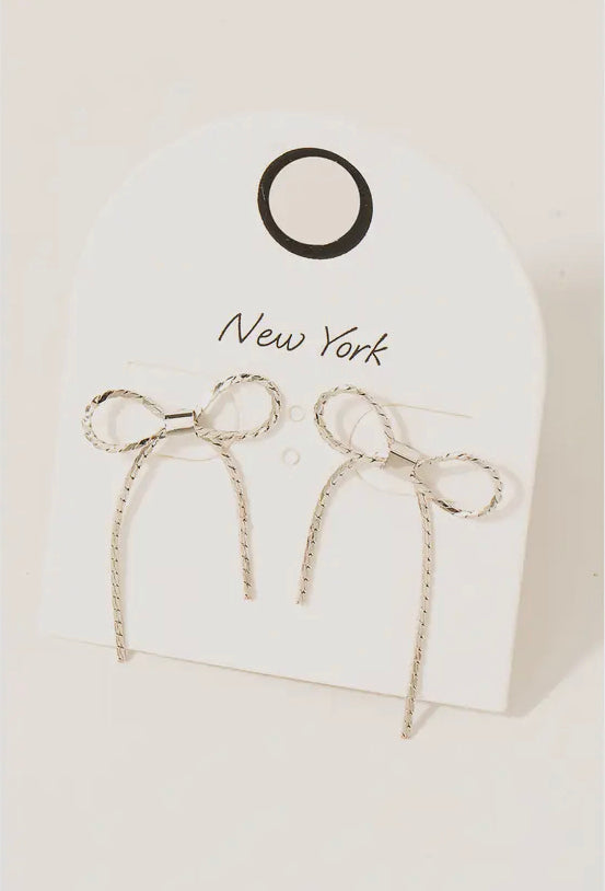 Ribbon Studs