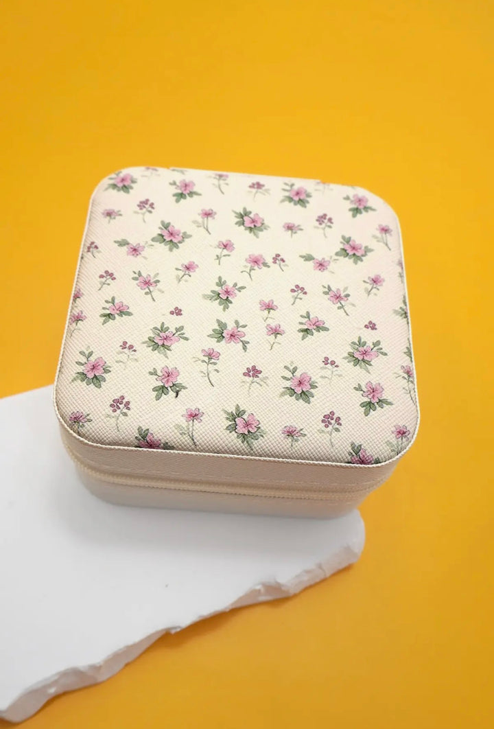Travel Jewelry Cases