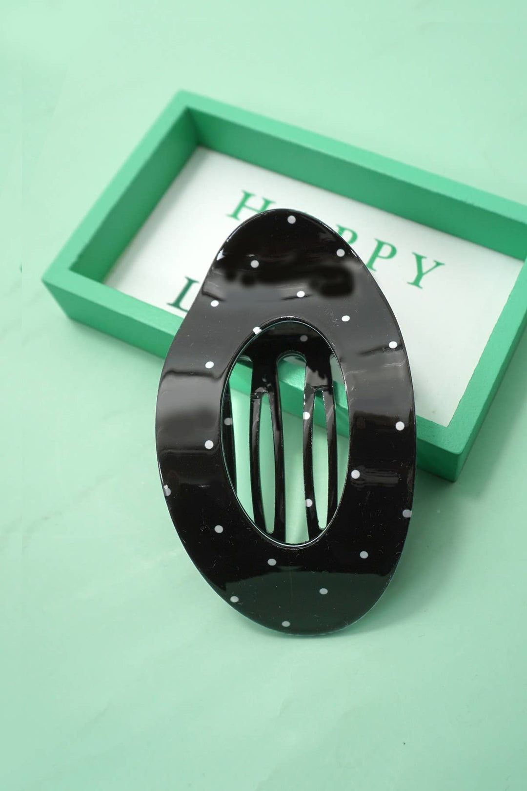 Jumbo Lay Flat Oval Hair Claw Clips